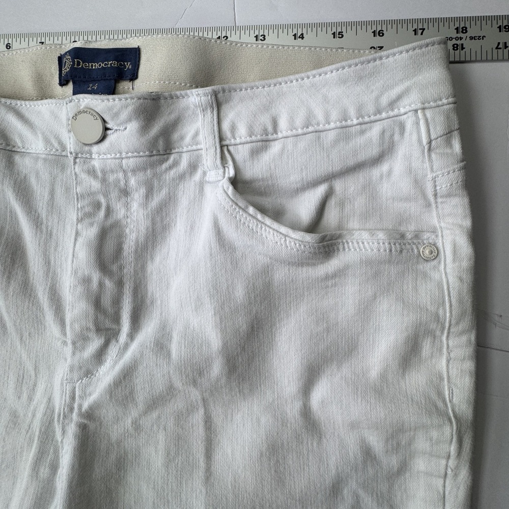 Democracy Ab solution White Cropped Jeans Womens 14 Raw Hem Frayed Tummy Control - Picture 6 of 10